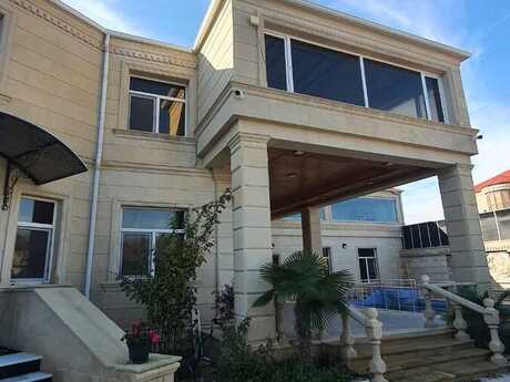 8 otaqlı həyət evi/bağ evi - Novxanı q. - 500 m²