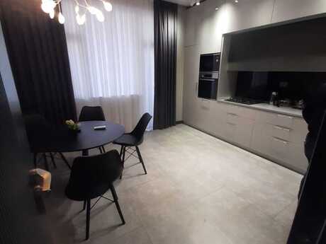 Kirayə 2 otaqlı mənzil, 100 m², Nəriman Nərimanov: 1 200 ₼/ay 5