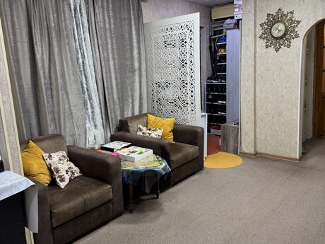 2 otaqlı köhnə tikili - Bakıxanov q. - 55 m²
