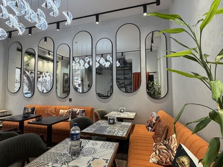 Obyekt - Elmlər Akademiyası m. - 42 m²