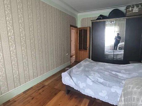 3 otaqlı köhnə tikili - Xalqlar Dostluğu m. - 89 m²