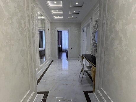 4 otaqlı mənzil, 149 m², Nəriman Nərimanov: 580 000 ₼ 2