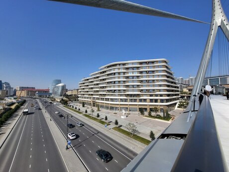 4 otaqlı yeni tikili - Ağ şəhər q. - 176 m²