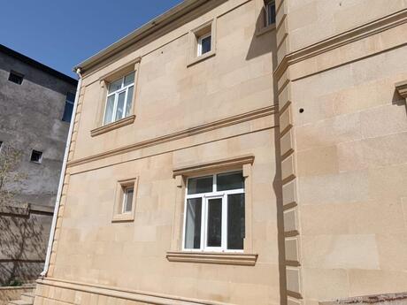 8 otaqlı həyət evi/bağ evi - Badamdar q. - 280 m²