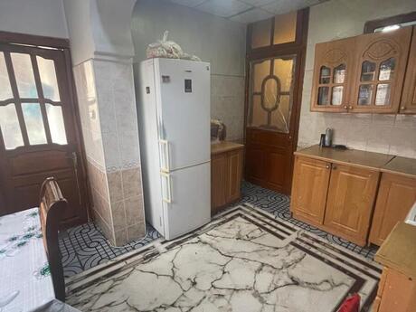 5 otaqlı köhnə tikili - Elmlər Akademiyası m. - 120 m²