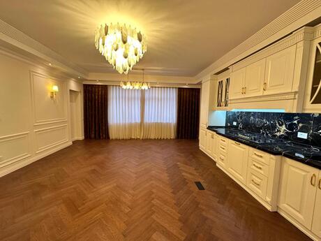 3 otaqlı yeni tikili - 28 May m. - 114 m²