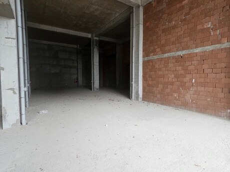 Obyekt - Şah İsmayıl Xətai m. - 93 m²