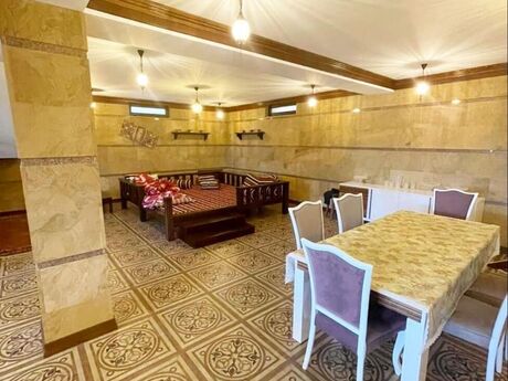 7-комн. дом/дача - пос. Новханы - 400 м²