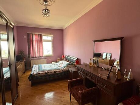 4 otaqlı yeni tikili - İnşaatçılar m. - 145 m²