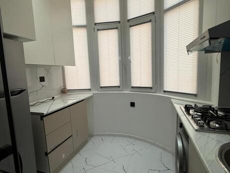 2-комнатная квартира, 60 м², İnşaatçılar: 159 000 ₼ 5
