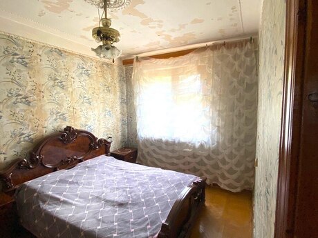 4 otaqlı köhnə tikili - Səbail r. - 110 m²