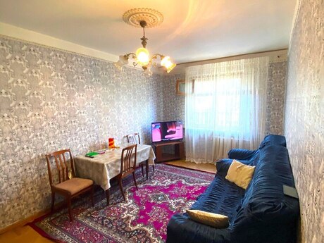 Elan №5941287 - Bakı, Səbail r., 4 otaqlı, 110 m², 3/5 mərtəbə