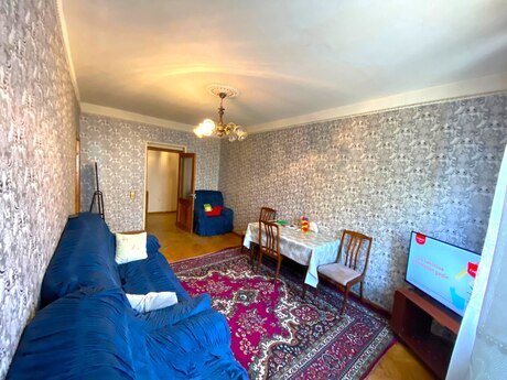 4 otaqlı köhnə tikili - Səbail r. - 110 m²