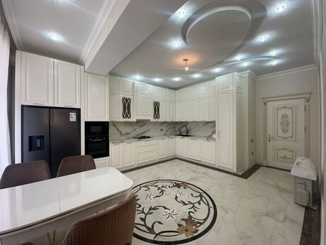3 otaq · 166 m² · 14/20 mərtəbə, Şah İsmayıl Xətai