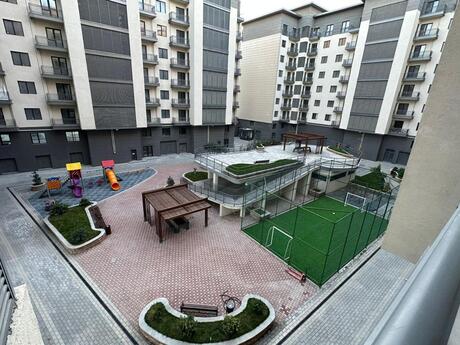 3 otaqlı yeni tikili - Ağ şəhər q. - 140 m²