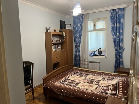 3 otaqlı köhnə tikili - 20 Yanvar m. - 90 m²