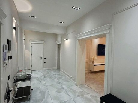 4 otaqlı mənzil, 175 m², Nəsimi: 560 000 ₼ 5