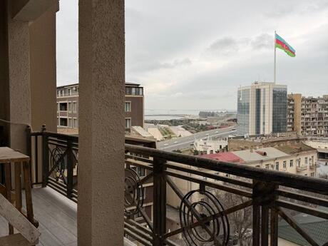 Elan №5941974 - Bakı, Səbail r., 2 otaqlı, 70 m², 7/16 mərtəbə