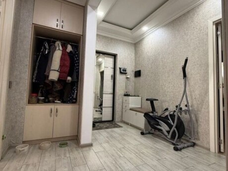 3 otaqlı köhnə tikili - Azadlıq Prospekti m. - 90 m²