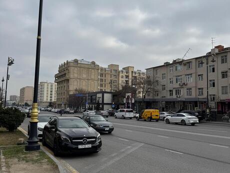 2 otaqlı köhnə tikili - Gənclik m. - 50 m²