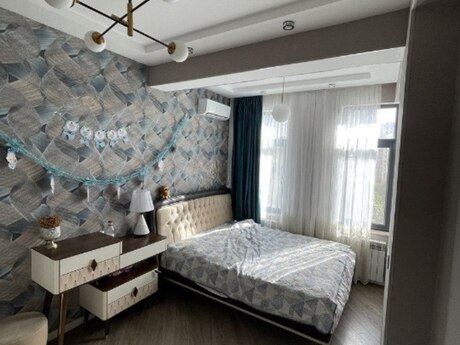 3 otaqlı yeni tikili - 28 May m. - 90 m²