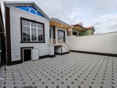 3 otaqlı həyət evi/bağ evi - Savalan q. - 105 m²