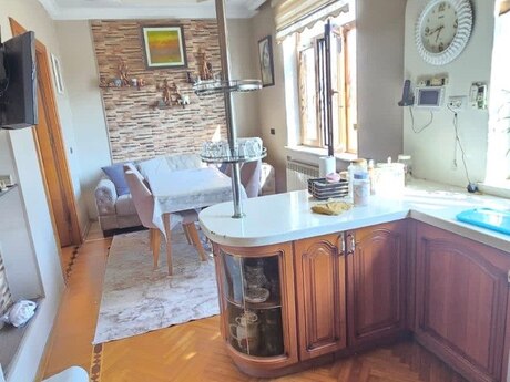 3 otaqlı köhnə tikili - Sumqayıt - 100 m²