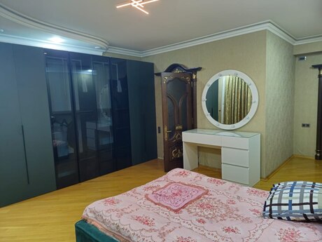3 otaqlı yeni tikili - Nəsimi r. - 145 m²