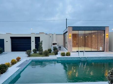 3 otaqlı həyət evi/bağ evi - Şüvəlan q. - 200 m²