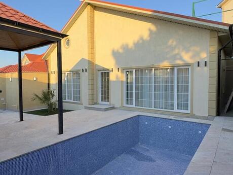 4 otaqlı həyət evi/bağ evi - Şüvəlan q. - 120 m²