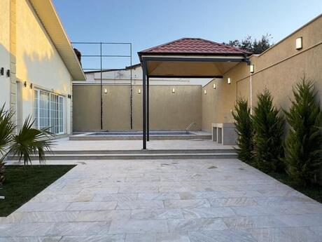 4 otaqlı həyət evi/bağ evi - Şüvəlan q. - 120 m²