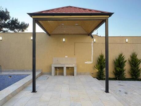 4 otaqlı həyət evi/bağ evi - Şüvəlan q. - 120 m²