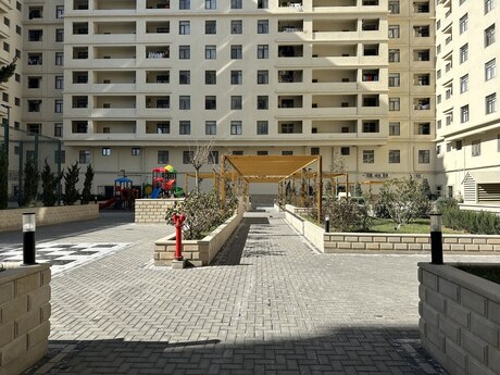 4 otaqlı yeni tikili - 28 May m. - 175 m²