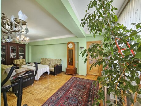 3 otaqlı köhnə tikili - İnşaatçılar m. - 90 m²