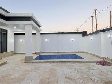 4 otaqlı həyət evi/bağ evi - Mərdəkan q. - 150 m²