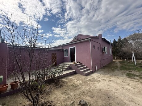 Satılır 3 otaqlı həyət evi/bağ evi 100 m², Yeni Suraxanı q.
