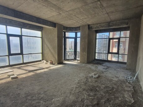 4 otaqlı yeni tikili - Elmlər Akademiyası m. - 227 m²