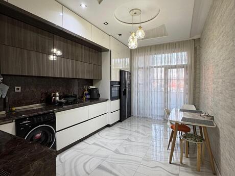 4-room apartment, 200 m², Həzi Aslanov: 470 000 ₼ 5