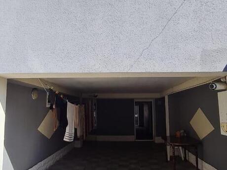 5 otaqlı həyət evi/bağ evi - Zabrat q. - 180 m²