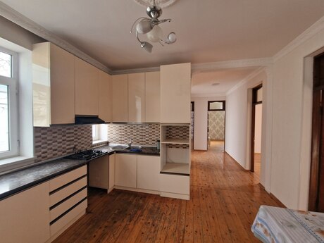4 otaqlı həyət evi, 110 m², Zabrat: 88 000 ₼ 5