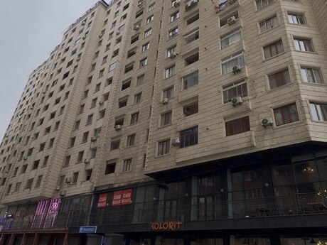 3-комн. новостройка - м. Ази Асланов - 120 м²
