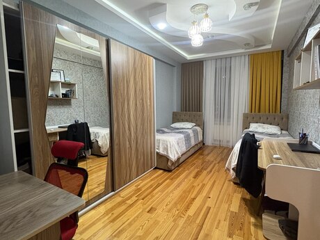 3-комн. новостройка - м. Ази Асланов - 120 м²