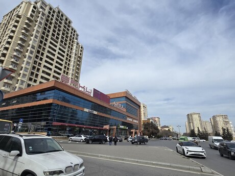 Elan №5943699 - Bakı, İnşaatçılar m., 3 otaqlı, 110 m², 11/17 mərtəbə