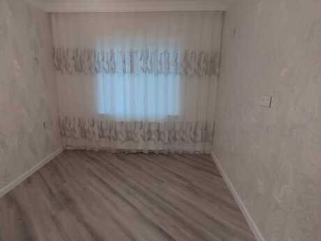 İnşaatçılarda 2 otaqlı köhnə tikili mənzil satılır, 40 m², 128 700 AZN, şəkil 2 / 4