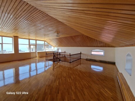 7 otaqlı həyət evi/bağ evi - Köhnə Günəşli q. - 520 m²