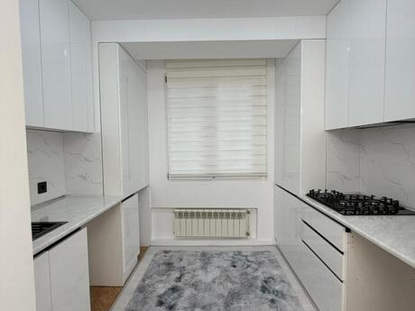 2 otaqlı köhnə tikili - Əhmədli q. - 60 m²
