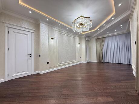 3 otaqlı mənzil, 130 m², Triumph Palace: 490 000 ₼ 3
