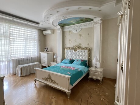 2 otaqlı yeni tikili - Elmlər Akademiyası m. - 113 m²