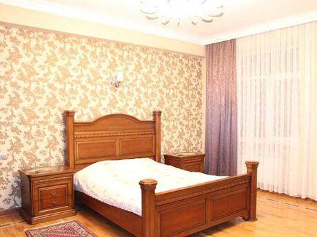 3 otaqlı yeni tikili - 28 May m. - 158 m²