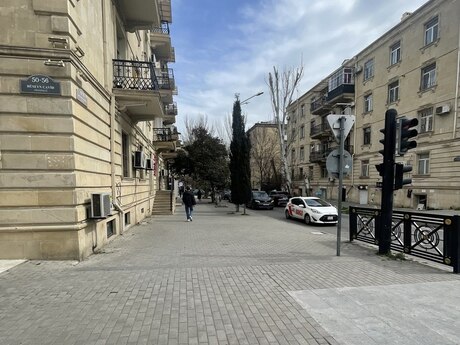 Qaraj - Elmlər Akademiyası m. - 24 m²